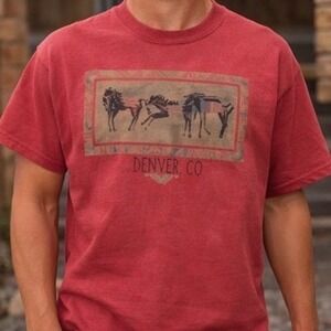 Vintage Denver CO Red Shirt Mens M Distressed Anvil Tag Retro City Tee Top